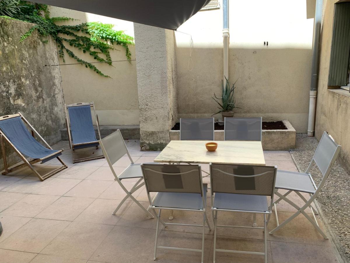 Appartement Intra Muros Avec Cour Privee Avignon Exteriér fotografie