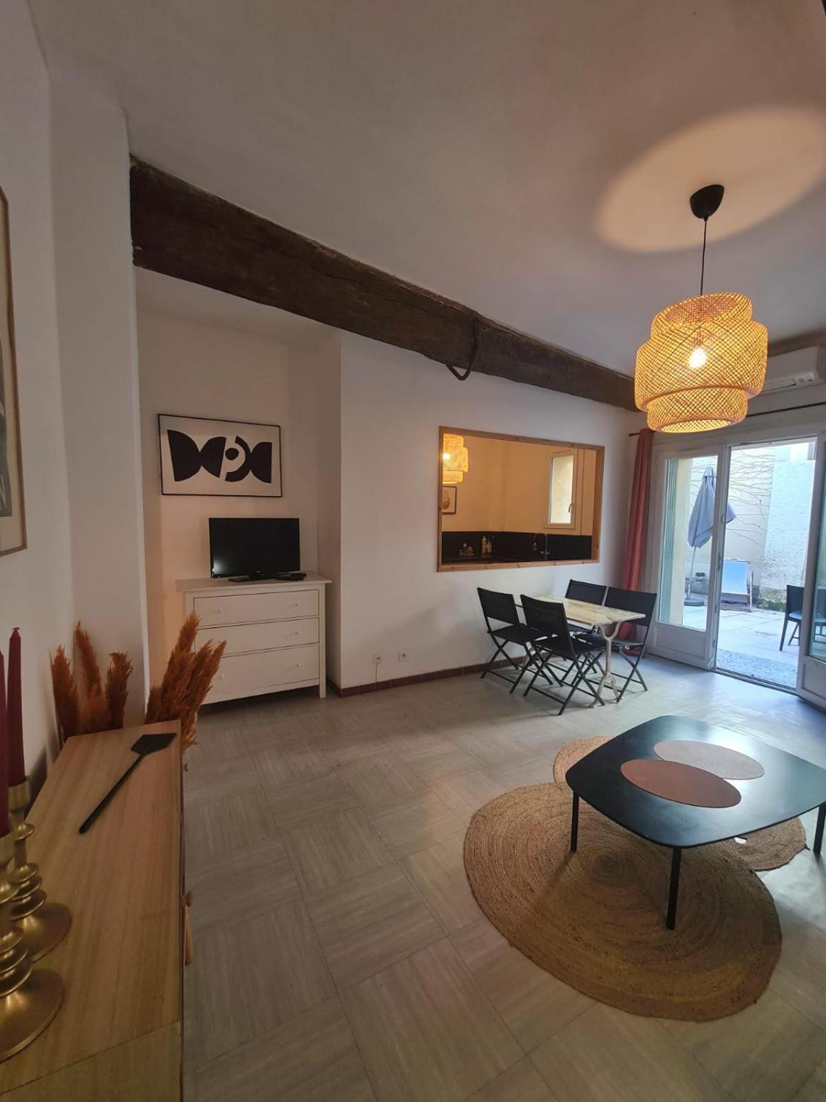 Appartement Intra Muros Avec Cour Privee Avignon Exteriér fotografie